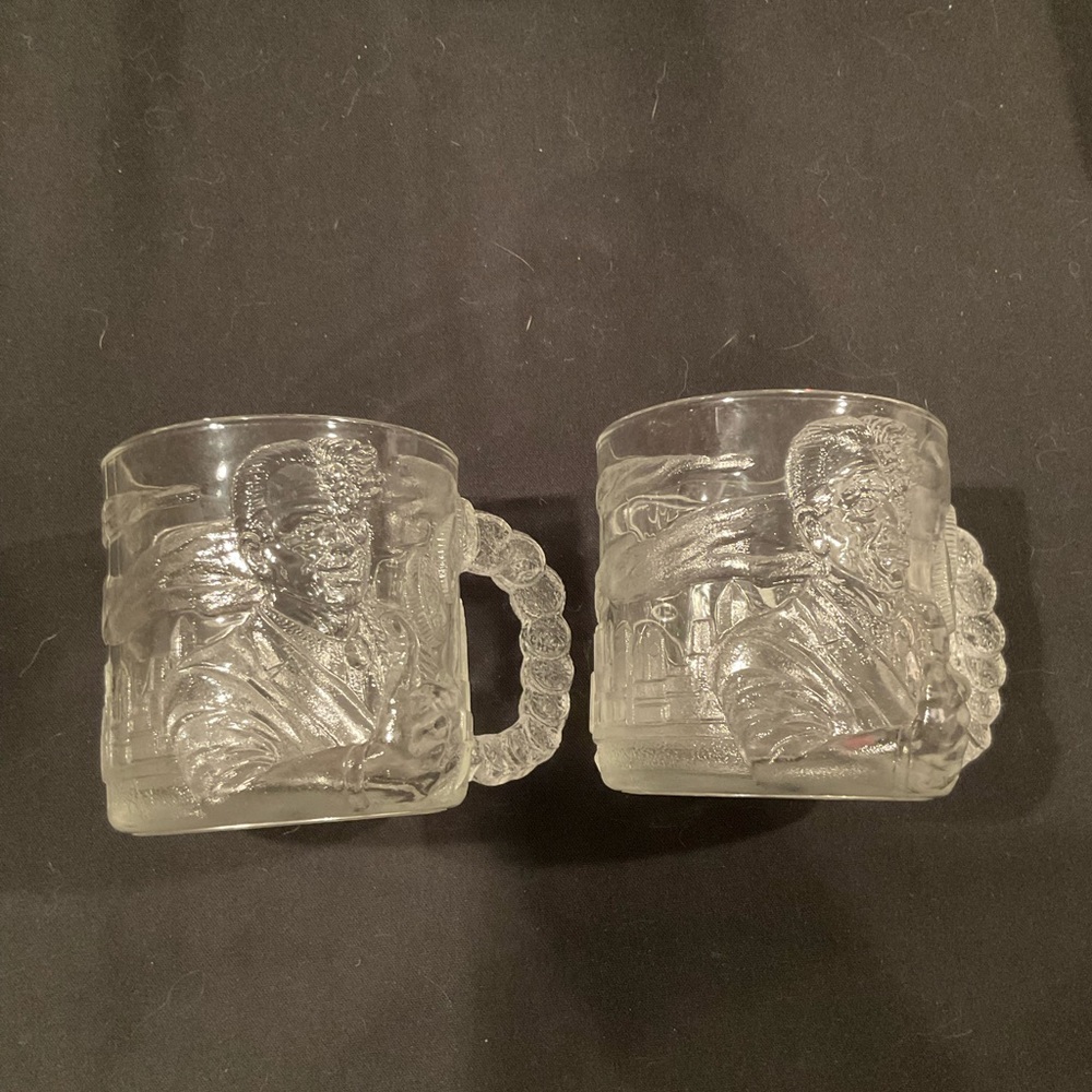 McDonalds, Batman Forever, Two Face promotional 2 drink mugs - Picture 2 of 7